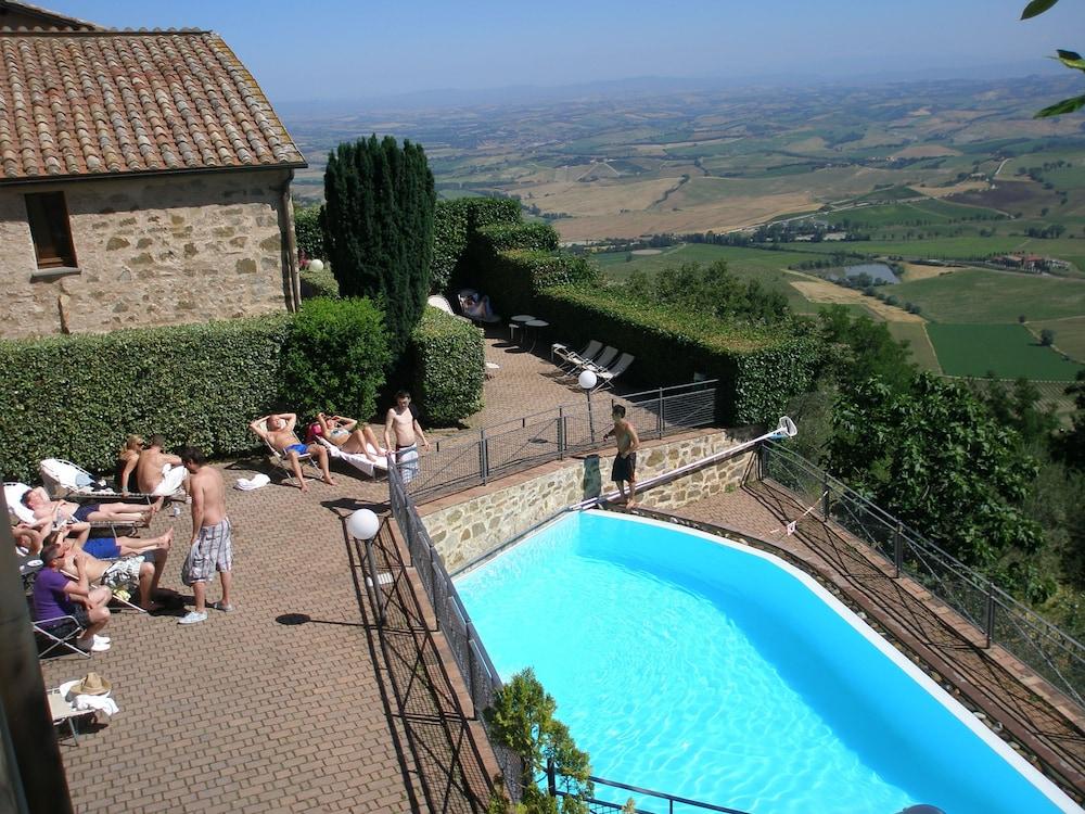 Dei Capitani Hotel 3*