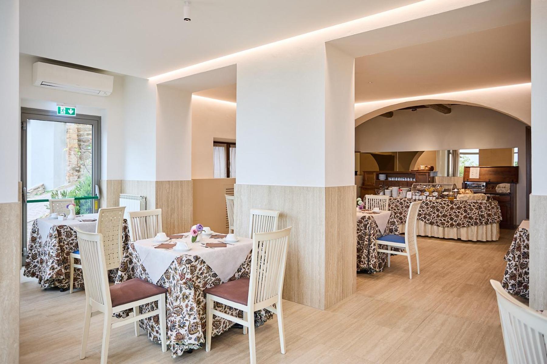Hotel Dei Capitani 3*